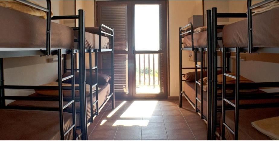 Hotel Albergue La Casa Del Peregrino El Acebo de San Miguel ภายนอก รูปภาพ