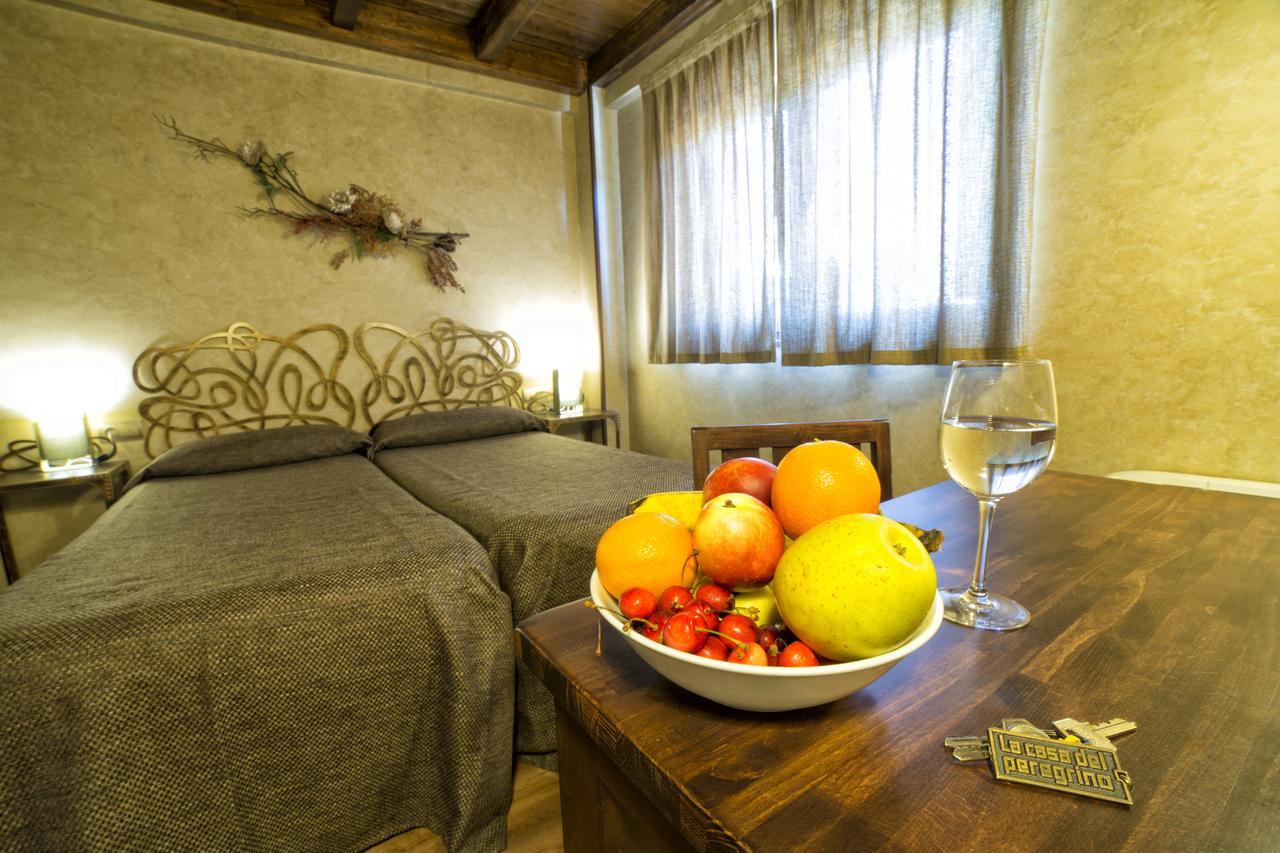 Hotel Albergue La Casa Del Peregrino El Acebo de San Miguel ภายนอก รูปภาพ